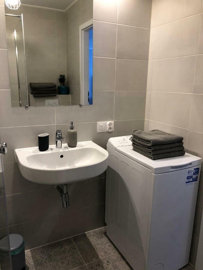 Cr Komfortowy Apartament Blisko Centrum 比亚韦斯托克 外观 照片